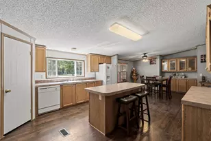 16416 Crockett Bend Dr, Conroe, TX 77303 - Photo 13