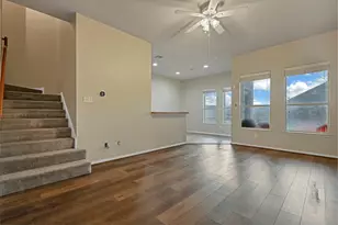 751 San Jacinto Circle, Baytown, TX 77521 - Photo 3