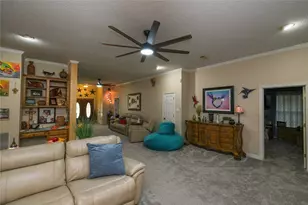 324 Juniper St, Lake Jackson, TX 77566 - Photo 13