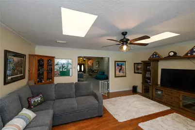 324 Juniper Street, Lake Jackson, TX 77566 - Photo 19