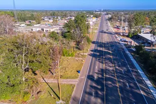 2876 Ted Trout Dr, Hudson, TX 75904 - Photo 13