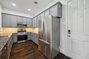 9026 Lakes at 610 Dr, Houston, TX 77054 - Photo 11