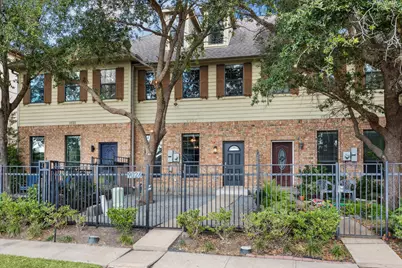 9026 Lakes At 610 Drive, Houston, TX 77054 - Photo 35