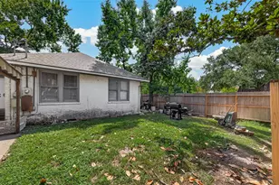 1201 Heights Blvd, Houston, TX 77008 - Photo 9