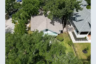 1201 Heights Boulevard #2, Houston, TX 77008 - Photo 13