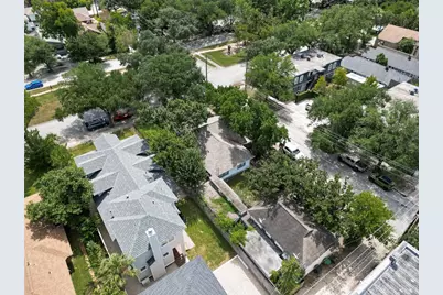 1201 Heights Boulevard #2, Houston, TX 77008 - Photo 17