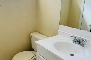 4813 E Ridge Creek Dr Dr, Houston, TX 77053 - Photo 7