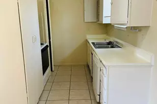 4813 E Ridge Creek Dr Dr, Houston, TX 77053 - Photo 5