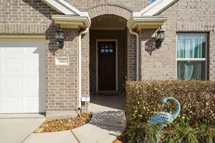 3102 Redondo Dr, Texas City, TX 77568 - Photo 3