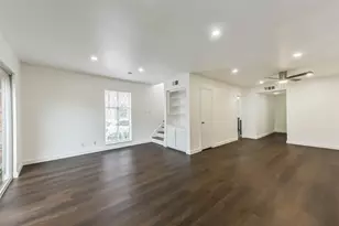 2502 Jamestown Mall, Houston, TX 77057 - Photo 9
