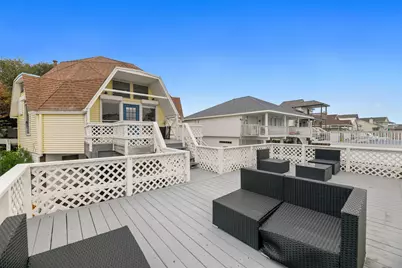 12901 E Barcelona, Galveston, TX 77554 - Photo 29