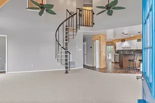 12901 E Barcelona, Galveston, TX 77554 - Photo 3