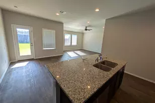 40462 Red Poppy Ln, Magnolia, TX 77354 - Photo 3