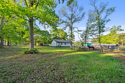 461 Trails End Drive, Cleveland, TX 77328 - Photo 17