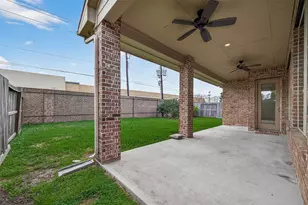 5423 Mason Mountain Ln, Houston, TX 77059 - Photo 43