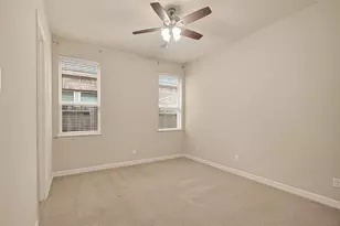 5423 Mason Mountain Ln, Houston, TX 77059 - Photo 29