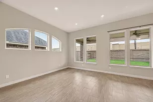 5423 Mason Mountain Ln, Houston, TX 77059 - Photo 5