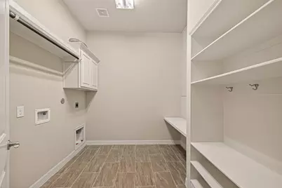 5423 Mason Mountain Lane, Houston, TX 77059 - Photo 19