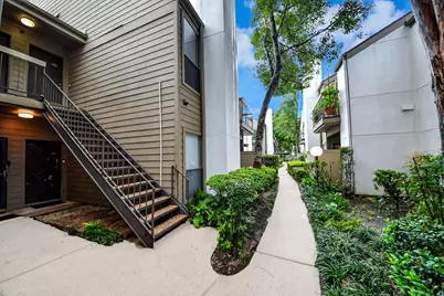 10051 Westpark Drive #272, Houston, TX 77042 - Photo 3