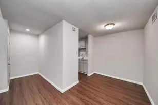 10051 Westpark Dr, Houston, TX 77042 - Photo 13