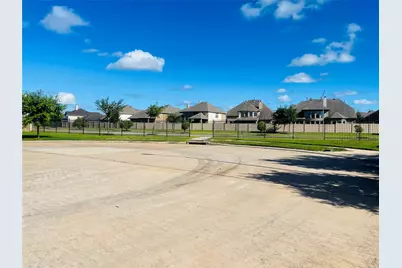 9434 Turquoise Meadow Lane, Rosharon, TX 77583 - Photo 35