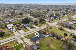 308 San Jacinto St, La Porte, TX 77571 - Photo 25