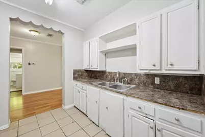 4020 Ector Street, Beaumont, TX 77705 - Photo 11