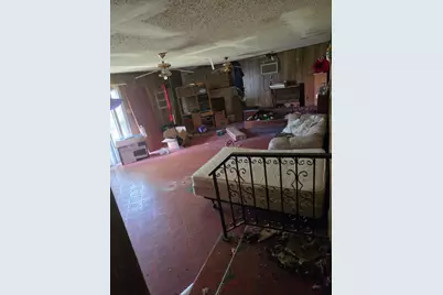 2135 W Wildwood Drive, San Antonio, TX 78201 - Photo 15