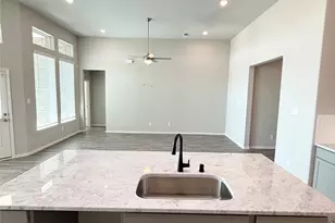 13627 Lago Vista Dr, Iowa Colony, TX 77583 - Photo 7