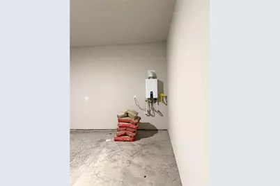 13627 Lago Vista Drive, Iowa Colony, TX 77583 - Photo 23