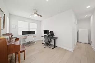 9551 Neuens Rd, Houston, TX 77080 - Photo 31