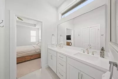 9551 Neuens Road #C, Houston, TX 77080 - Photo 23