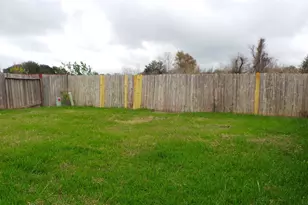 2622 Skyview Shadows Ct, Houston, TX 77047 - Photo 11