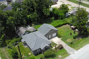 4301 Russell St, Houston, TX 77026 - Photo 1