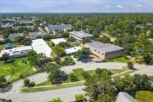 1050 W 42nd St, Houston, TX 77018 - Photo 47