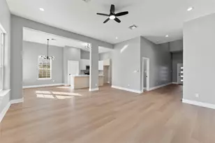 4336 Maggie St, Houston, TX 77051 - Photo 1