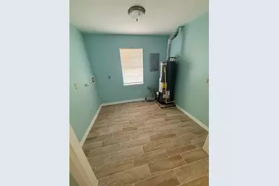 5107 Avenue Q, Galveston, TX 77551 - Photo 17