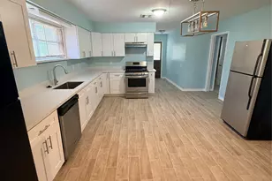 5107 Avenue Q, Galveston, TX 77551 - Photo 5