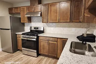 702 McDaniel St, Houston, TX 77022 - Photo 9