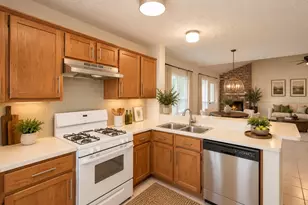2006 Sandy Knoll Dr, Missouri City, TX 77489 - Photo 11