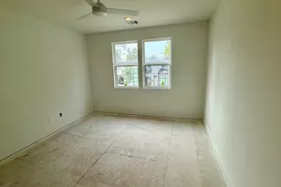 407 E 27th St, Houston, TX 77008 - Photo 15