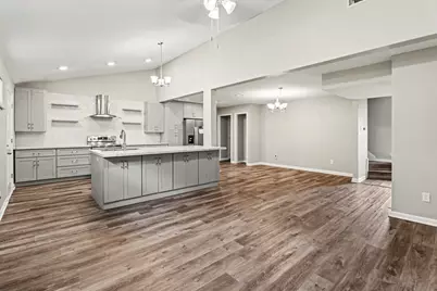 10262 Rockcrest Drive, Houston, TX 77041 - Photo 3