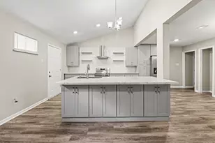 10262 Rockcrest Dr, Houston, TX 77041 - Photo 5