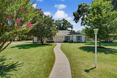 1010 Beachcomber Lane, Houston, TX 77062 - Photo 1