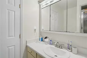 1010 Beachcomber Ln, Houston, TX 77062 - Photo 19