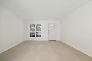 2808 Grants Lake Blvd, Sugar Land, TX 77479 - Photo 3