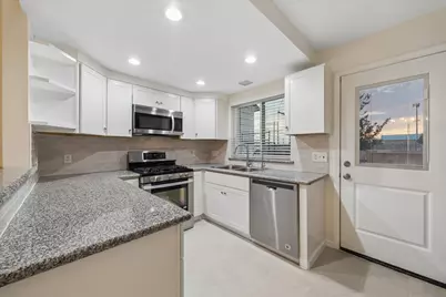 2808 Grants Lake Boulevard #701, Sugar Land, TX 77479 - Photo 5