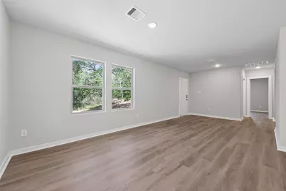 154 Lakeview Drive E, Livingston, TX 77351 - Photo 3