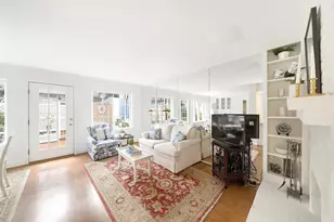 8944 Chatsworth Dr, Houston, TX 77024 - Photo 3