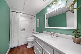 8944 Chatsworth Dr, Houston, TX 77024 - Photo 33